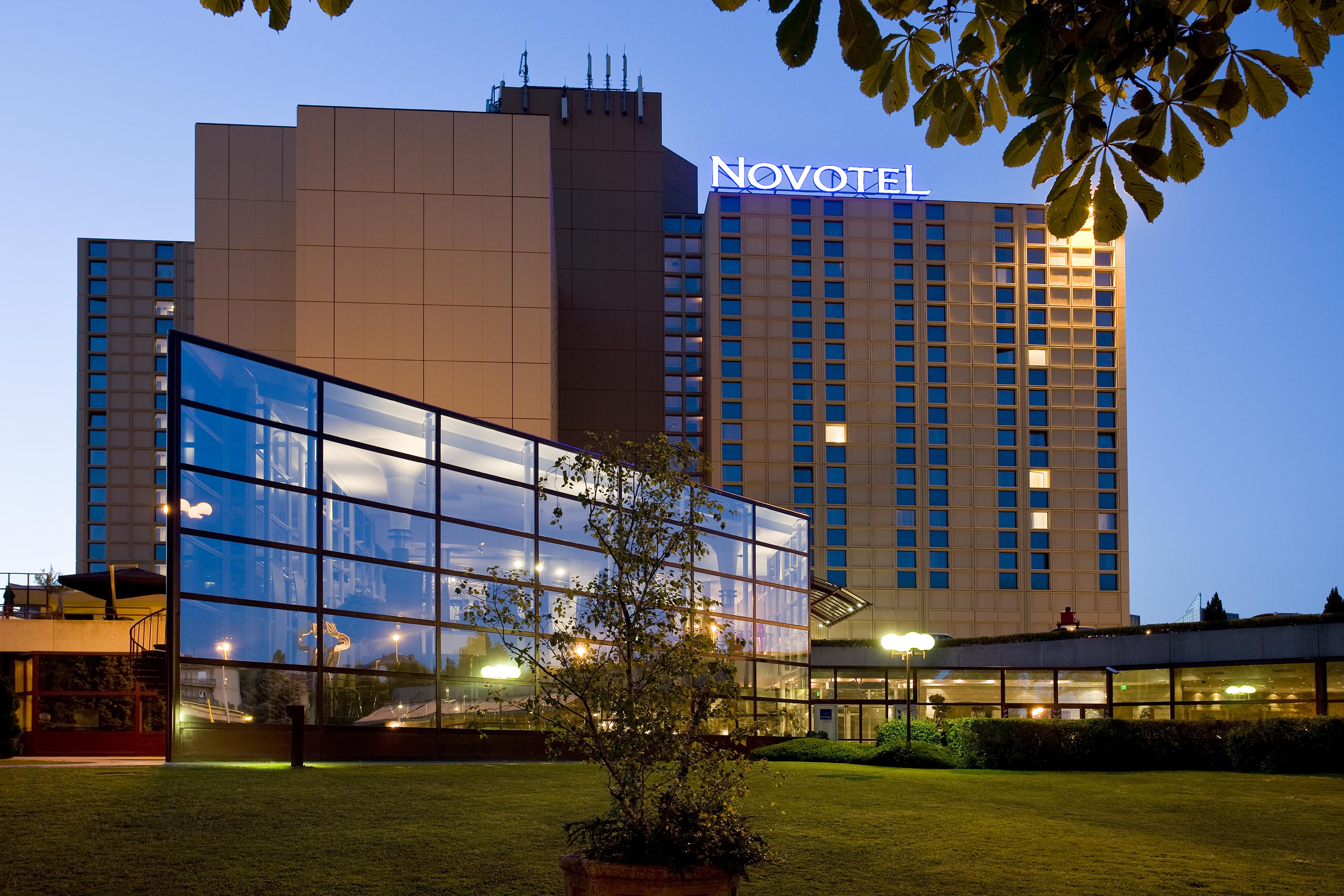 Novotel Budapest City Екстер'єр фото