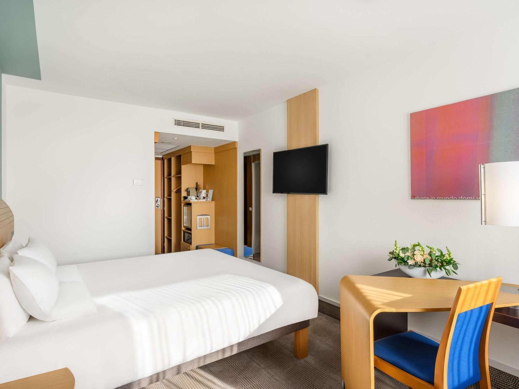 Novotel Budapest City Екстер'єр фото