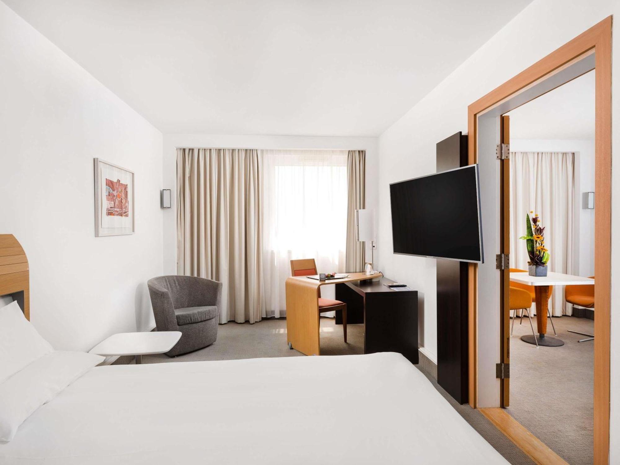 Novotel Budapest City Екстер'єр фото