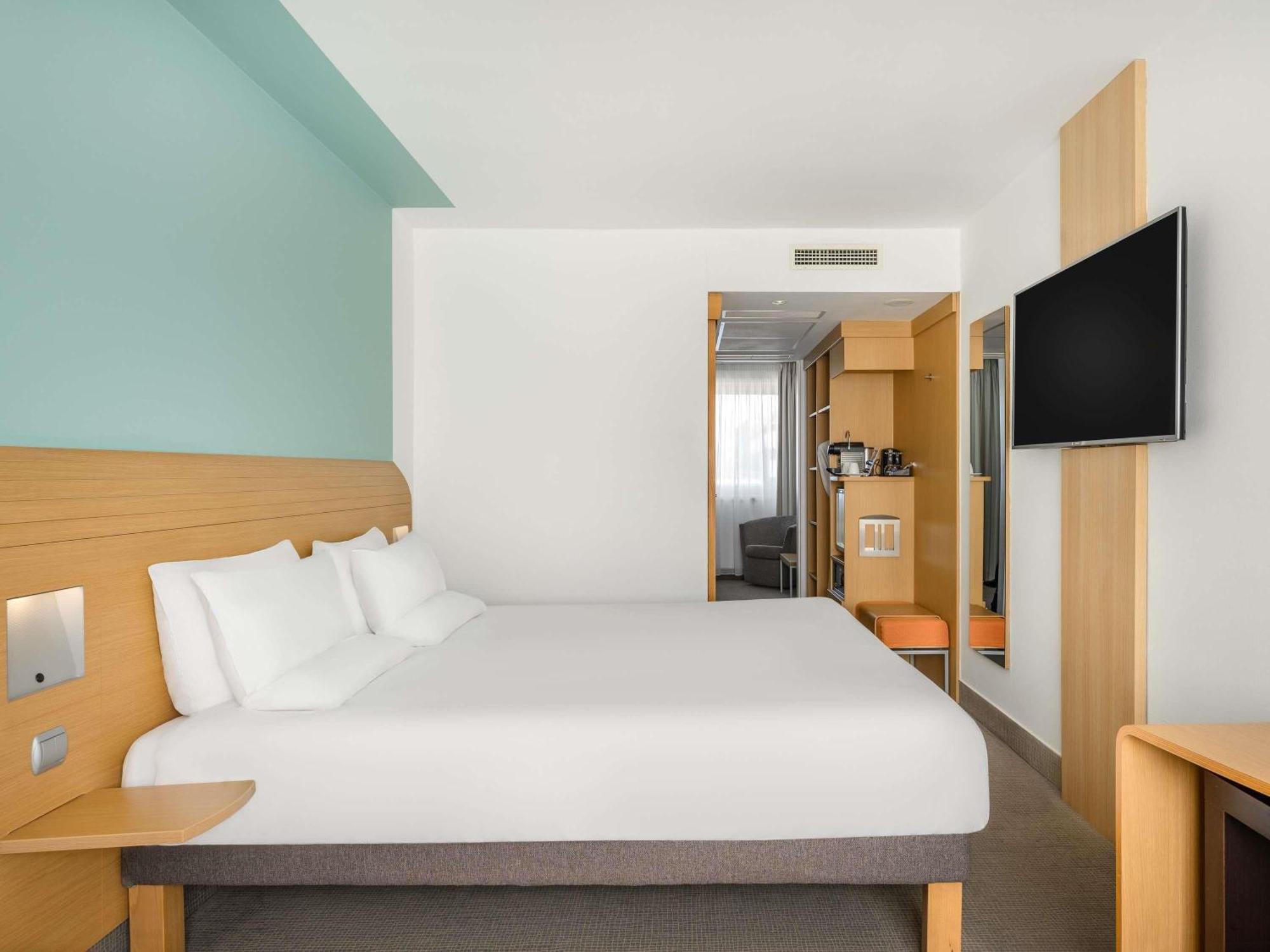 Novotel Budapest City Екстер'єр фото